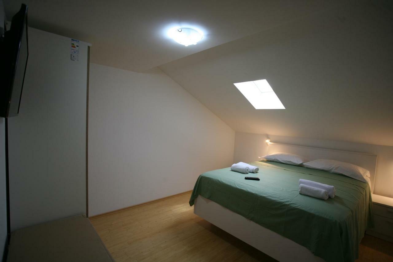 Apartment Beljan トロギール エクステリア 写真