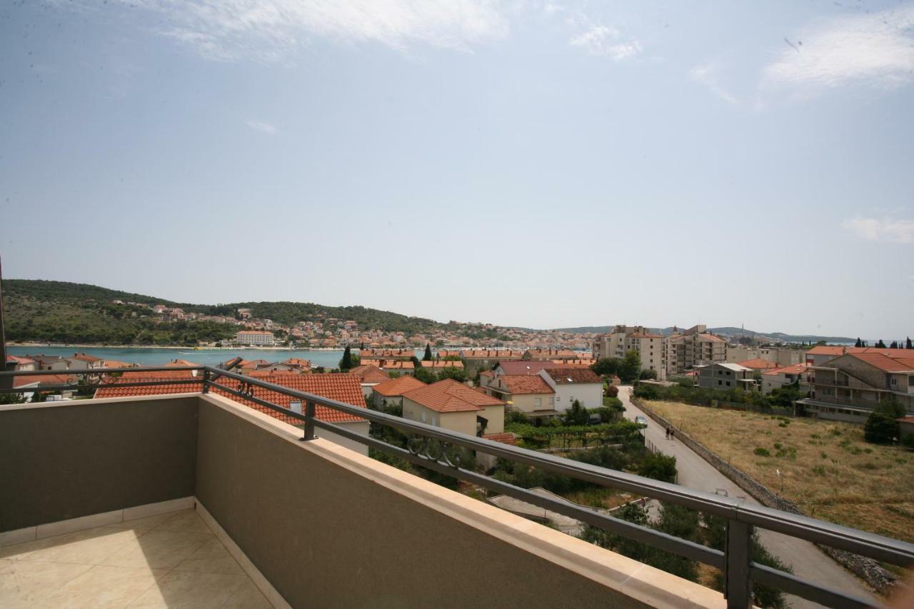 Apartment Beljan トロギール エクステリア 写真